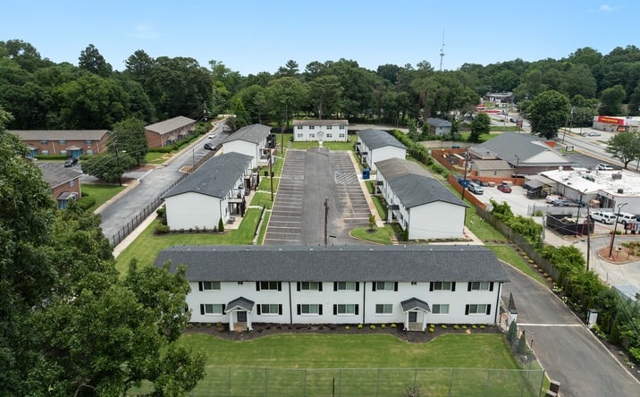 Pictures of Multifamily property located at 2612 Steele Avenue SW, Atlanta, GA 30315 for sales - image #1