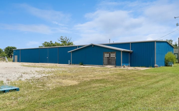 Pictures of Land, Mixed Use, Office, Special Purpose, Industrial property located at 1422 E Fairview Street, Nowata, OK 74048 for sales - image #1