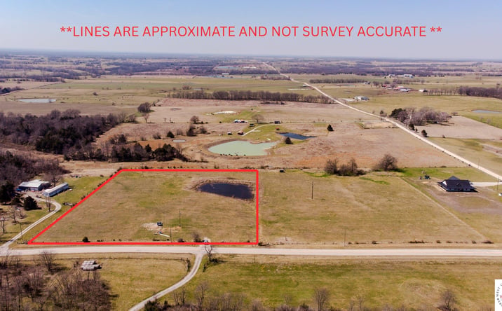Pictures of Land property located at TBD NE Highway AC, Clinton, MO 64735 for sales - image #1
