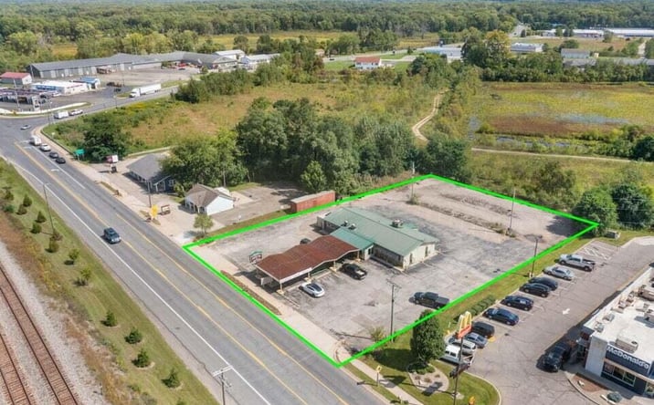 Pictures of Retail, Office property located at 68867 M-62, Edwardsburg, MI 49112 for sales - image #1