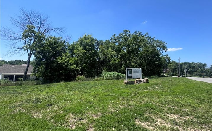 Pictures of Land, Multifamily property located at 1500 SW Stonewall Drive, Oak Grove, MO 64075 for sales - image #1
