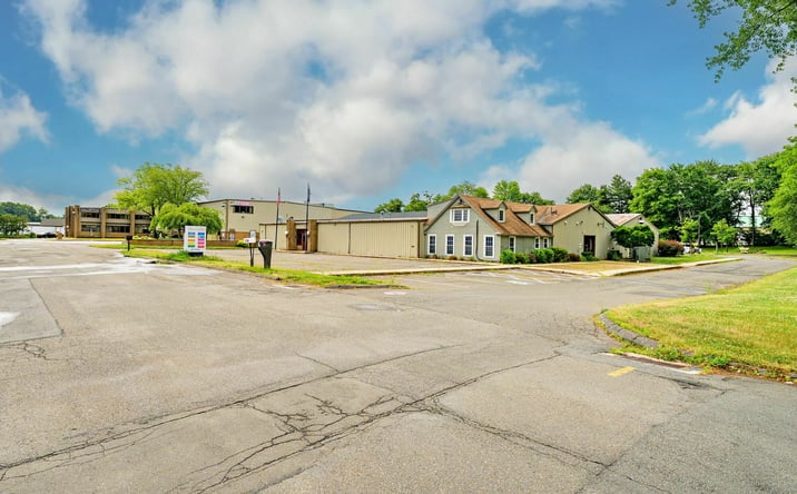 Pictures of Office, Industrial, Mixed Use property located at 6 INDUSTRIAL RD, WINDSOR LOCKS, CT 06096-1102 for sales - image #1