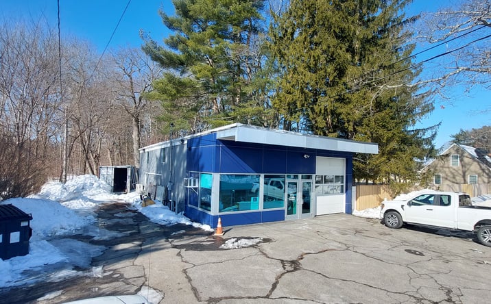 Pictures of Business for Sale property located at 30 THOMPSON RD, WEBSTER, MA 01570 for sales - image #1