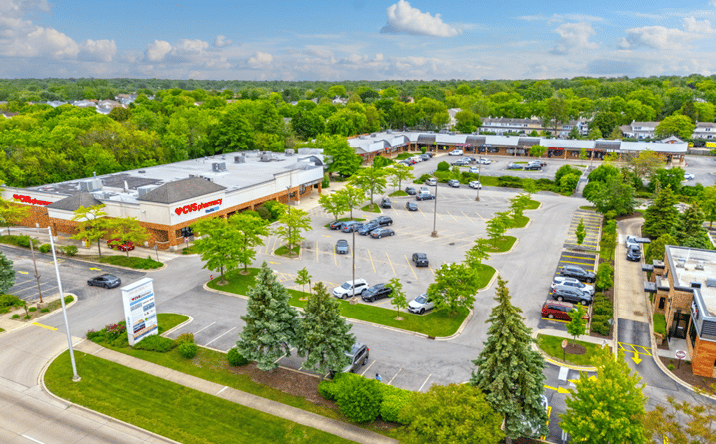 Pictures of Retail property located at 1801-1861 W Golf Road, Schaumburg, IL 60194 for sales - image #1