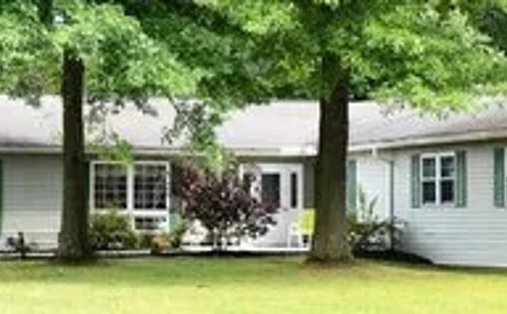 Pictures of Senior Living property located at 160 Chapel Rd, Beaver, PA 15009 for sales - image #1