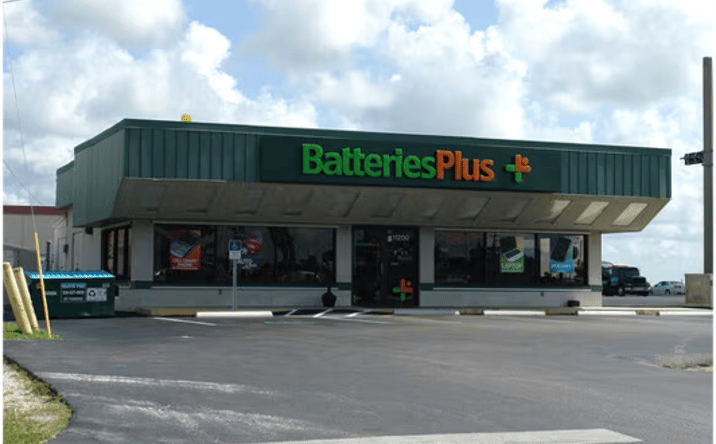 Pictures of Retail, Business for Sale property located at 11200 South Cleveland Avenue, Fort Myers, FL 33907 for sales - image #1