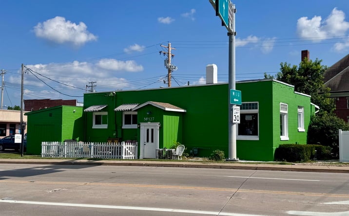 Pictures of Office, Retail, Industrial property located at 127 W CALHOUN Street, Macomb, IL 61455 for sales - image #1