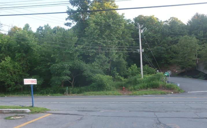 Pictures of Land property located at 25 Rt-17M, Monroe, NY 10950 for sales - image #1