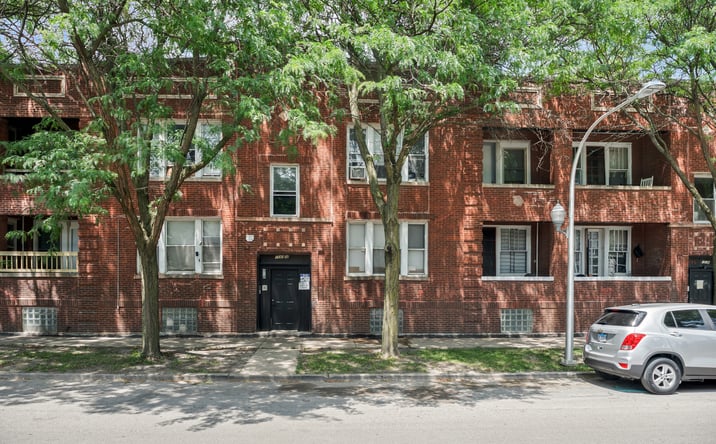Pictures of Multifamily property located at 1536 W 70th Street, Chicago, IL 60636 for sales - image #1