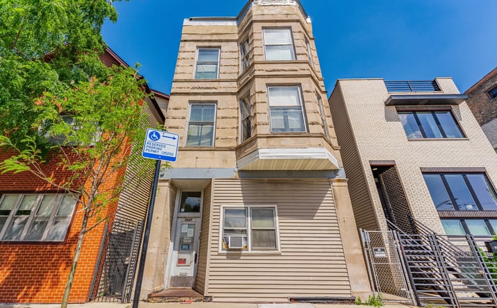 Pictures of Multifamily property located at 1627 N Kedzie Avenue, Chicago, IL 60647 for sales - image #1