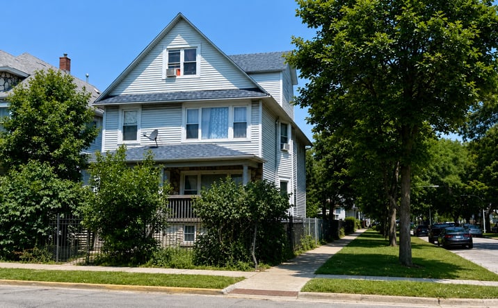 Pictures of Multifamily property located at 5400 W AUGUSTA Boulevard, Chicago, IL 60651 for sales - image #1