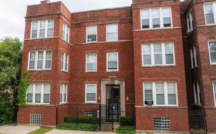 Pictures of Multifamily property located at 1509 E 69th Place, Chicago, IL 60637 for sales - image #1