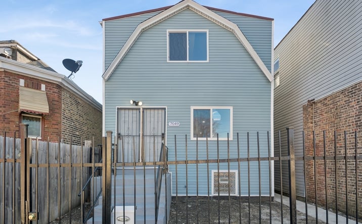 Pictures of Multifamily property located at 7049 S Damen Avenue, Chicago, IL 60636 for sales - image #1