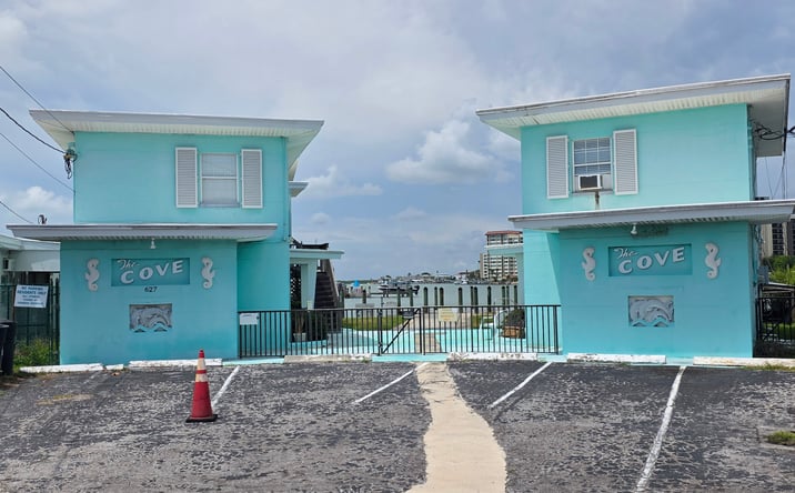 Pictures of Hospitality, Land property located at 627 BAY ESPLANADE, CLEARWATER, FL 33767-1617 for sales - image #1