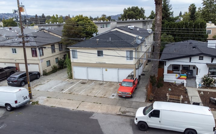 Pictures of Multifamily property located at 217 Alden Street, Redwood City, CA 94063 for sales - image #1