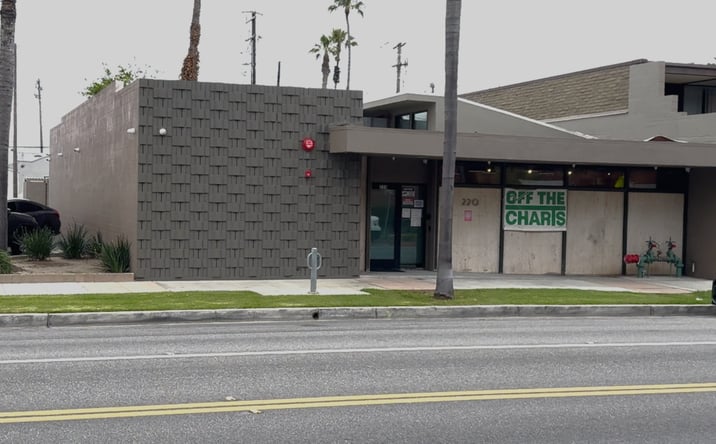 Pictures of Retail property located at 220 S A St., Oxnard, CA 93030 for sales - image #1