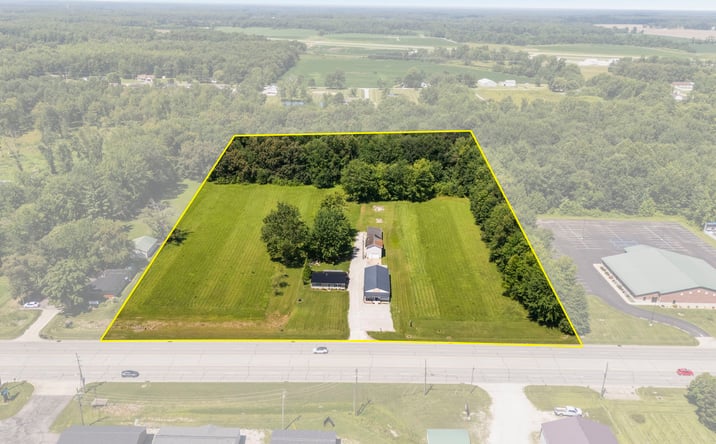 Pictures of Office, Mixed Use, Land property located at 3028 CLIFTY DR, MADISON, IN 47250-1643 for sales - image #1