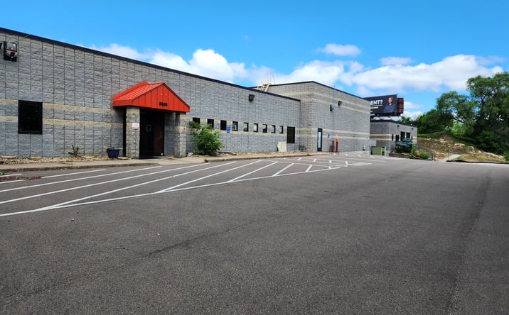 Pictures of Retail, Office, Industrial property located at 3805 Washington Avenue North, Minneapolis, MN 55412 for sales - image #1