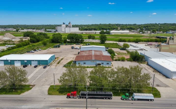 Pictures of Industrial property located at 1230 Steuben Street, Sioux City, IA 51105 for sales - image #1