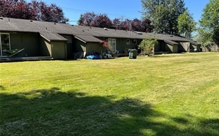 Pictures of Multifamily property located at 9618 Holly Dr, Everett, WA 98204 for sales - image #1