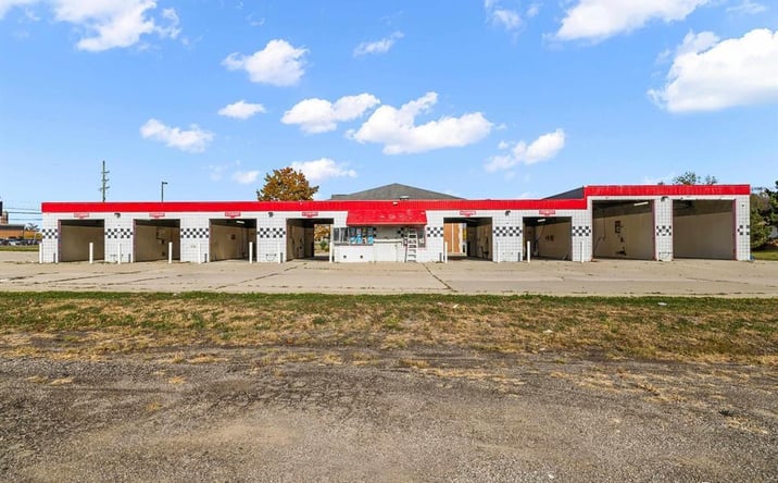 Pictures of Business for Sale, Retail property located at 47720 Gratiot Avenue, New Baltimore, MI 48051 for sales - image #1