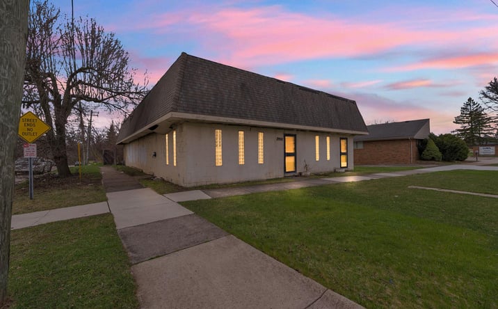 Pictures of Land property located at 24501 Ann Arbor Trail, Dearborn Heights, MI 48127 for sales - image #1