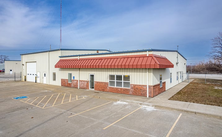 Pictures of Industrial property located at 1815 Commerce Dr, Marshall, MO 65340 for sales - image #1