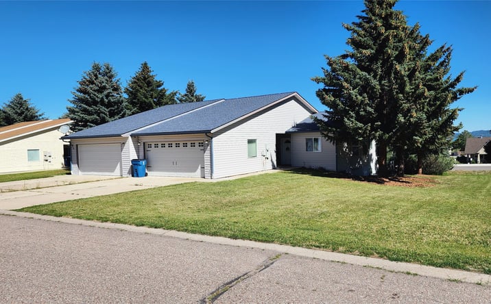 Pictures of Multifamily property located at 4 A Avenue A & B, POLSON, MT 59860 for sales - image #1