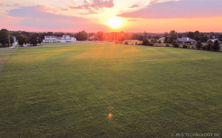 Pictures of Land property located at 13525 S 267th Avenue E, Coweta, OK 74429 for sales - image #1