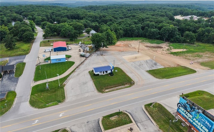 Pictures of Business for Sale, Office, Retail property located at 505 N Main Street, Laurie, MO 65037 for sales - image #1