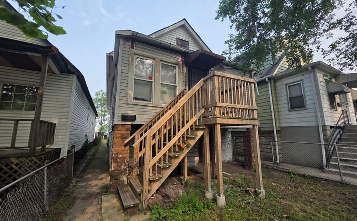 Pictures of Multifamily property located at 4828 Mccook Avenue, East Chicago, IN 46312 for sales - image #1