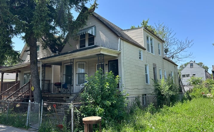 Pictures of Multifamily property located at 7010 S marshfield Avenue, Chicago, IL 60636 for sales - image #1
