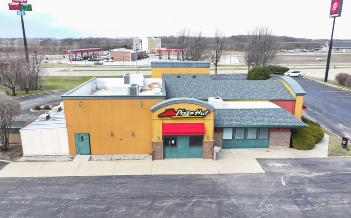 Pictures of Retail property located at 1740 S Galena Avenue, Dixon, IL 61021 for sales - image #1