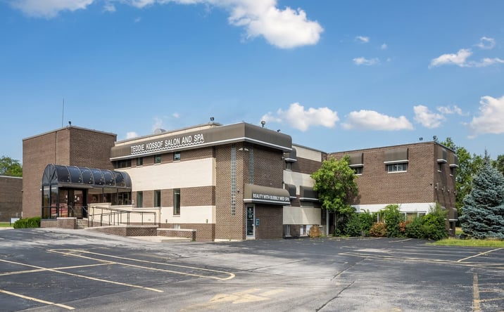 Pictures of Retail, Office, Land property located at 281 Waukegan Road, Northfield, IL 60093 for sales - image #1