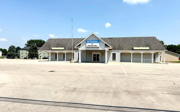 Pictures of Retail, Office, Industrial property located at 3542 Western Avenue, Connersville, IN 47331 for sales - image #1