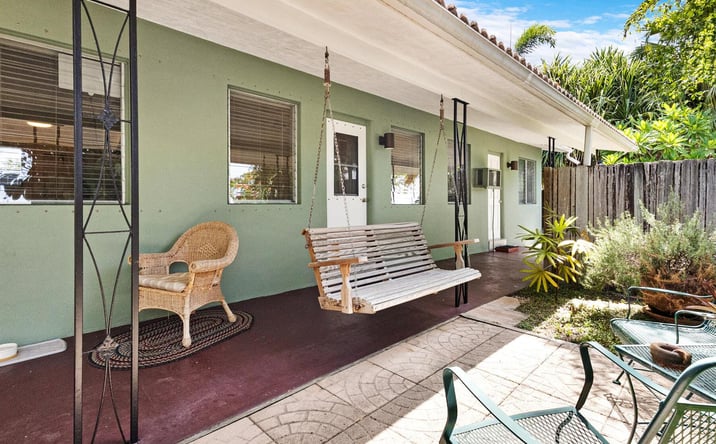 Pictures of Multifamily property located at 500 NE 14TH Street, Fort Lauderdale, FL 33304 for sales - image #1