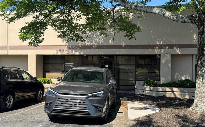 Pictures of Multifamily, Office property located at 6069 Oakbrook Parkway, Norcross, GA 30093 for sales - image #1
