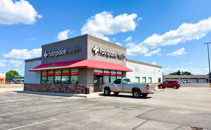 Pictures of Retail, Office property located at 1202 E TIPTON ST, SEYMOUR, IN 47274-3540 for sales - image #1