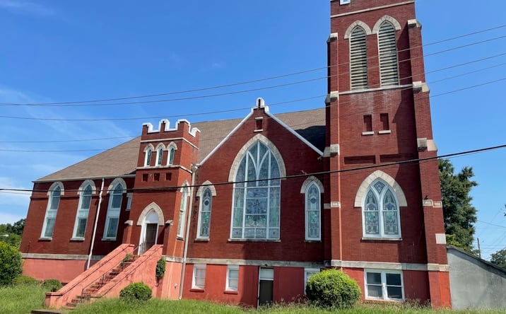 Pictures of Hospitality, Mixed Use, Special Purpose property located at 400 East Street North, Talladega, AL 35160 for sales - image #1