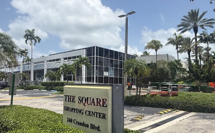 Pictures of Retail property located at 260 Crandon Boulevard, Key Biscayne, FL 33149 for sales - image #1