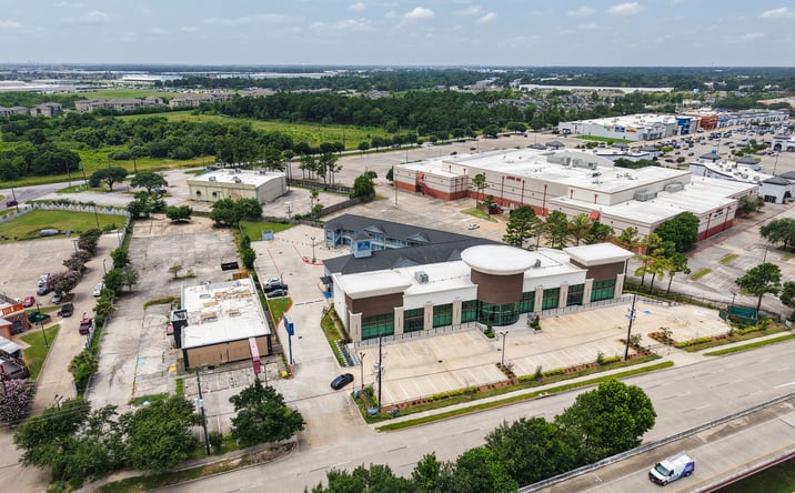 Pictures of Retail property located at 17117 TEXAS 249 ACCESS RD, HOUSTON, TX 77064 for sales - image #1