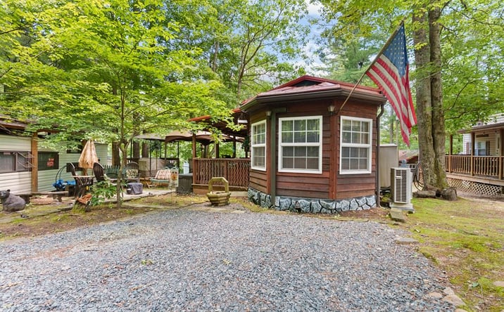 Pictures of Land property located at 236 Natalie Circle, Hillsville, VA 24343 for sales - image #1