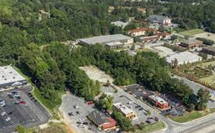 Pictures of Retail property located at 5753 Highway 92-Fairburn Road, Douglasville, GA 30134 for sales - image #1