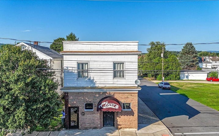 Pictures of Retail property located at 700 LUZERNE AVE, PITTSTON, PA 18643-1635 for sales - image #1