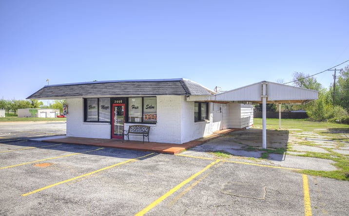 Pictures of Retail, Office, Land property located at 2000 S MIDWEST BLVD, MIDWEST CITY, OK 73110 for sales - image #1