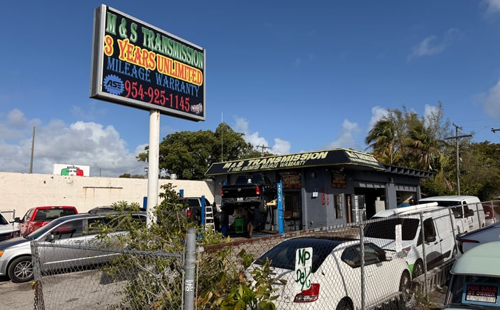 Pictures of Retail, Business for Sale property located at 2009 Pembroke Road, Hollywood, FL 33020 for sales - image #1