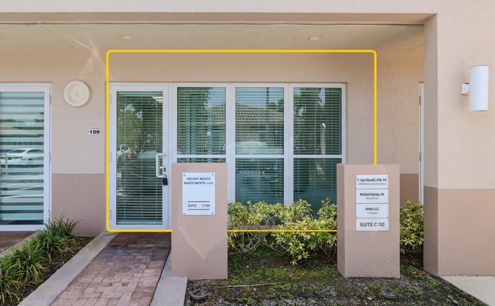Pictures of Retail, Office property located at 5220 S UNIVERSITY DR STE 109C DAVIE FL 33328-5318, DAVIE, FL 33328-5318 for sales - image #1
