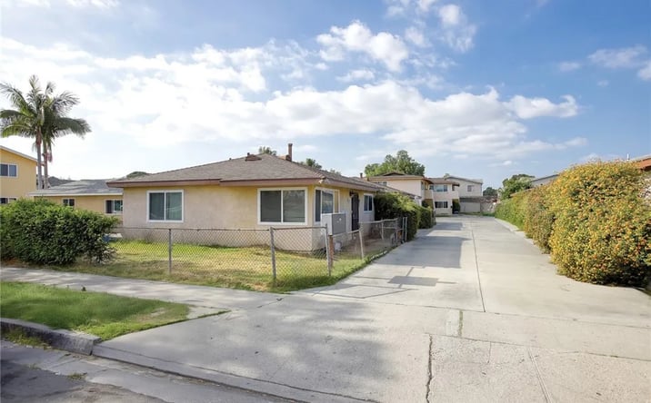 Pictures of Multifamily property located at 6029 Live Oak Street, Bell Gardens, CA 90201 for sales - image #1