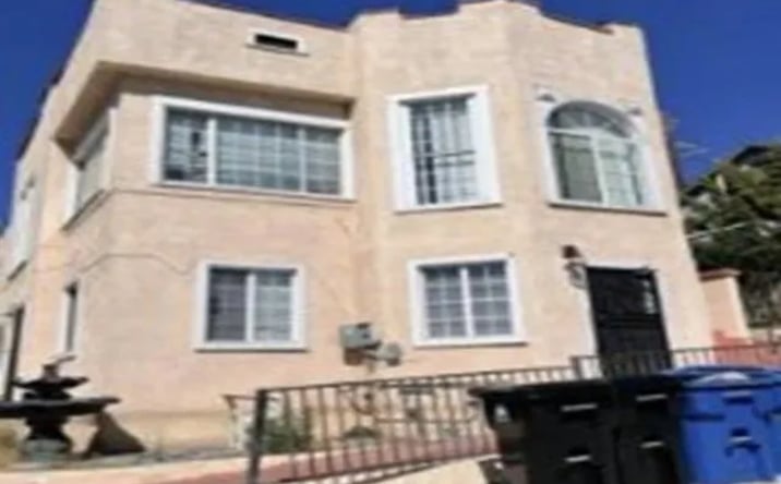 Pictures of Multifamily property located at 4725 St Elmo Drive, Los Angeles, CA 90019 for sales - image #1