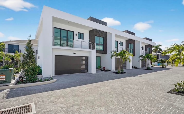 Pictures of Multifamily property located at southwest 32 avenue, Dania, FL 33312 for sales - image #1